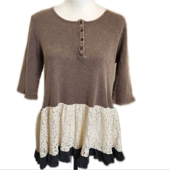 5/$55 Umgee Mixed Media Waffle Knit Top With Lace Panel, 3/4 Sleeves, L - Picture 1 of 6
